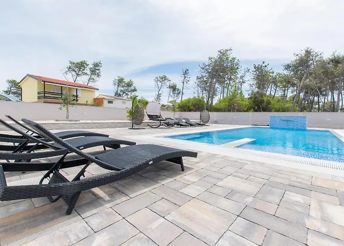 Appartement Sana 2 *